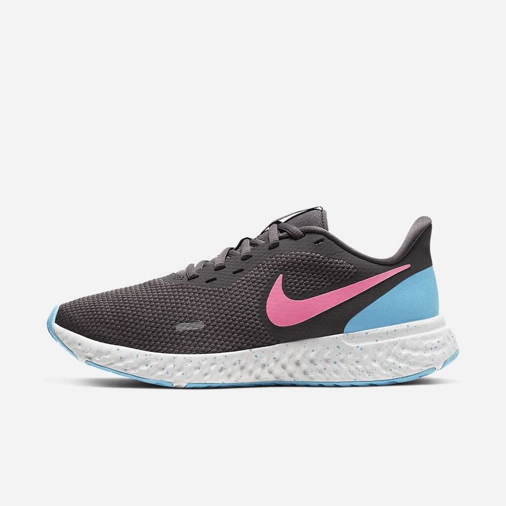 Chaussure De Running Nike Revolution 5 Grise 5831-264 Thunder Grey/Blue Fury/Silver Lilac/Digital Pink Femme | RKI-16600434